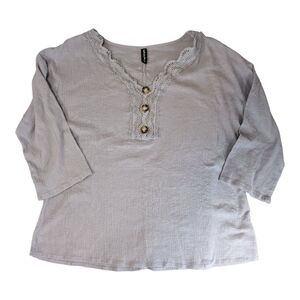 Just Fashion Now tunic xl crochet style around neck greyish color